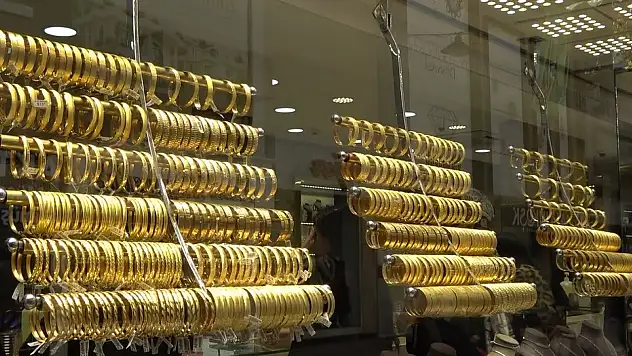 Altında Sert Yükseliş! 30 Yıllık Kuyumcu Bile Şaşkın