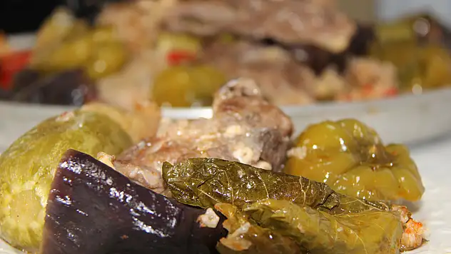 Asırlık Lezzet Şımşıpe Dolması