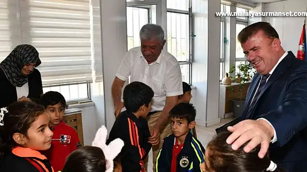 ATSO'dan öğrencilere kıyafet yardımı