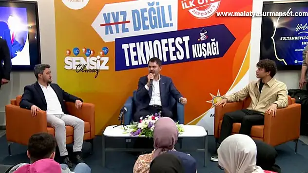 Bakan Kurum Biz istiyoruz ki Türkiye Yüzyılı gençliğin yüzyılı olsun