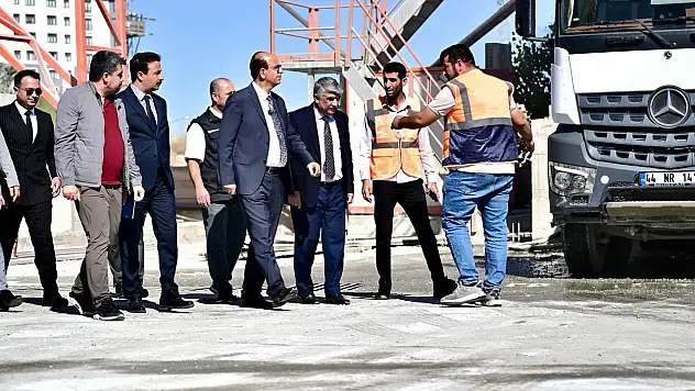 Başkan Geçit Beton Santrallerimiz Şehrimizin İnşasına Büyük Katkı Sunuyor