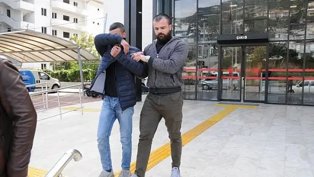 Cezaevi firarisi çalıştığı oto yıkamacıda yakalandı