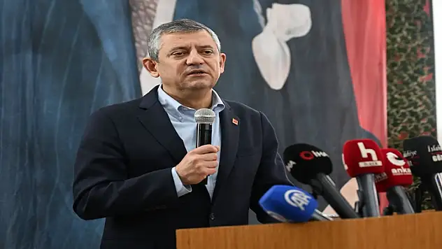 CHP Genel Başkanı Özel Deprem Önlenebilir Değil Ama Can Kayıpları Önlenebilir