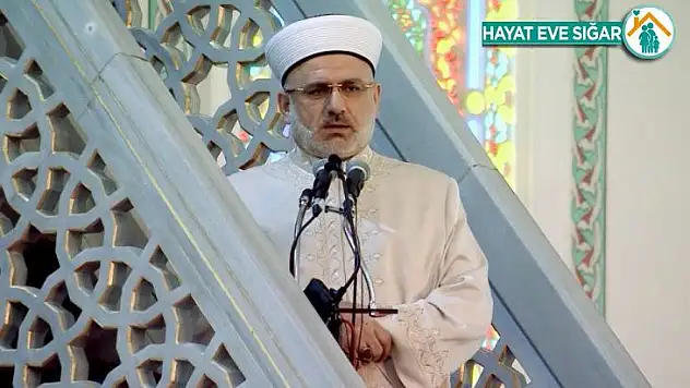 Cuma namazı Kocatepe Camii'nde kılındı