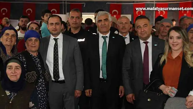 DATÜB Genel Sekreteri Uçar, Ahıska Türkleri ile bir araya geldi
