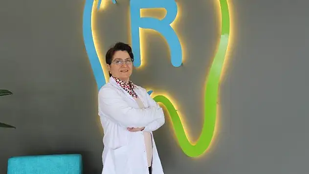Diş hekimi Yüce: 'Kronik rahatsızlıklar kontrol altındaysa implant uygulanabilir'