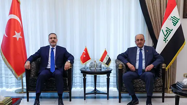 Dışişleri Bakanı Fidan, Irak Savunma Bakanı Abbasi ile görüştü