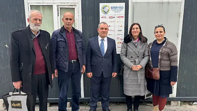 Eczacı Bengül Uğurlu BİMYAD'ı Ziyaret Etti
