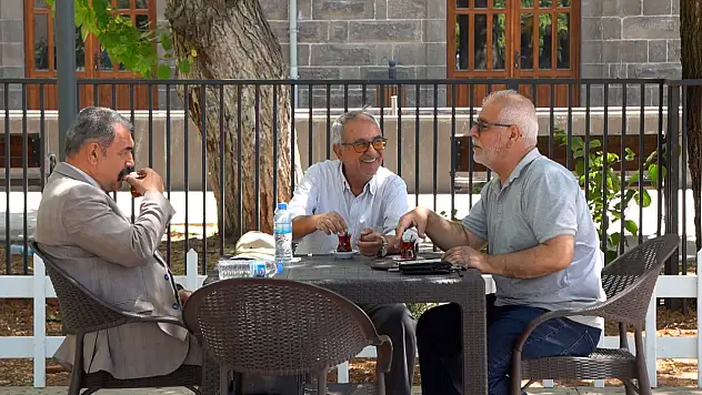 65 Yaş Üstü Emeklilere Özel İndirim Ve Sosyal Alanlar O İl de Hizmette