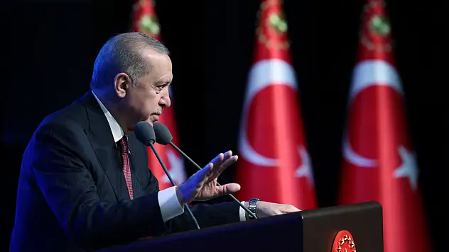Erdoğan'dan Özel'e: 'Kendisine tavsiyem, biz az söyledik, o çok anlasın'