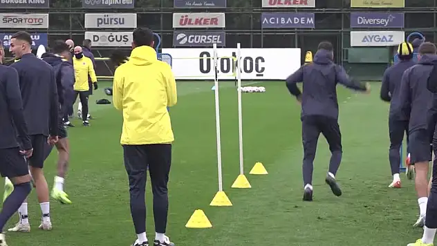 Fenerbahçe, Slavia Prag maçı hazırlıklarını tamamladı