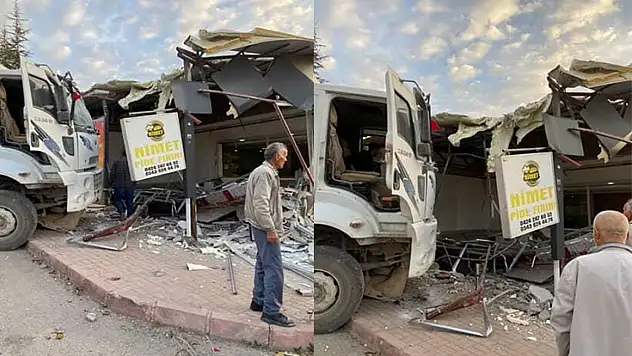 Freni Patlayan Kamyon Fırına Daldı