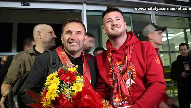 Galatasaray kafilesi Konya'ya geldi