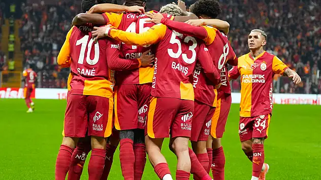 Galatasaray ocak ayında dört kulvarda mücadele edecek