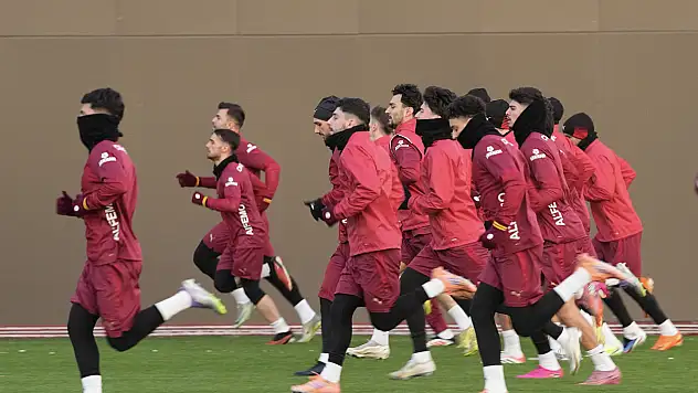 Galatasaray, Trabzonspor maçı hazırlıklarını sürdürdü