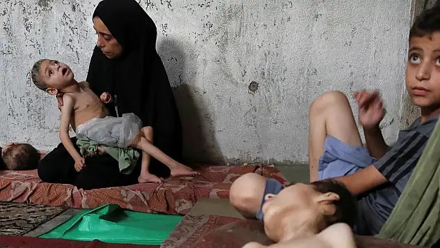 Gazze'de Açlıktan Şehit Olanların Sayısı 442'ye Yükseldi