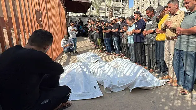 Gazze'de Katliam Bitmiyor Şehit Sayısı 55 Bini Aştı