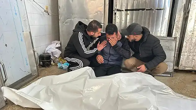 Gazze'de şehit sayısı 72 bin 27'ye yükseldi