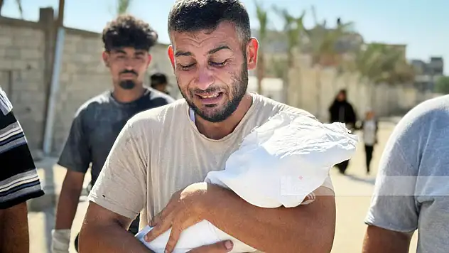 Gazze'deki soykırımda şehit sayısı 56 bin 331'e yükseldi