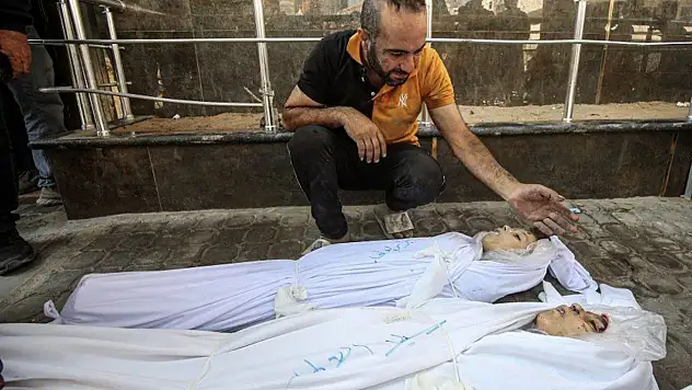 Gazze Şeridi'nde şehit sayısı 56 bin 412'ye yükseldi