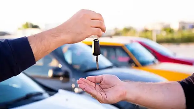 İkinci El Araç Almayı Düşünenler İçin Yeni Resmi Karar