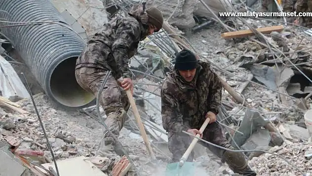Kahramanmaraş merkezli deprem: Diyarbakır'da 83 ölü, 19'u ağır 759 yaralı