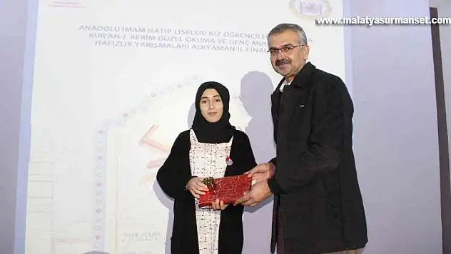 Kahta'da hafızlar yarıştı