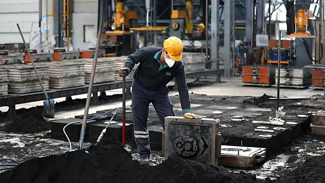 Kamu İşçilerinin Maaşları ve Hakları Garanti Altında!
