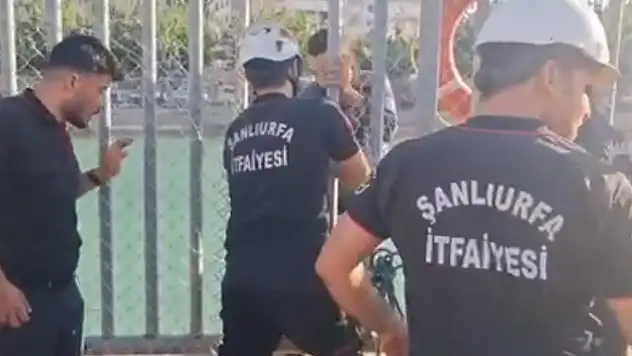 Kanala düşenleri kurtarmak isteyen kişi hayatını kaybetti