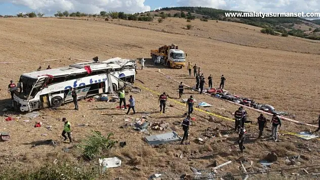 Katliam gibi kazada ölü sayısı 15 oldu