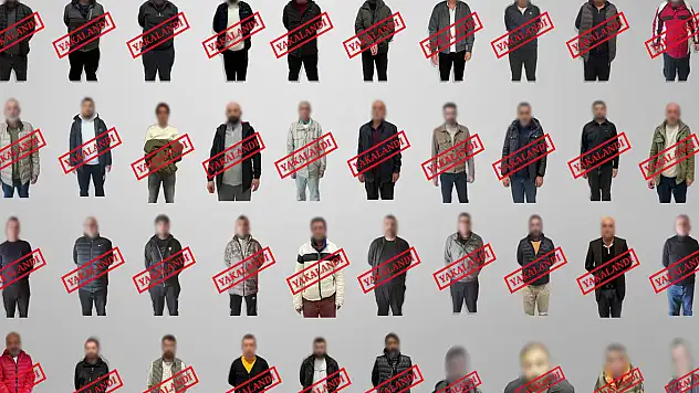 Kırmızı bültenle aranan 40 suçlu 9 ülkeden Türkiye'ye getirildi