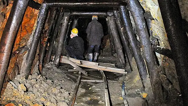 Kömür Madeni Çöktü 4 Aileye Acı Haber Verildi