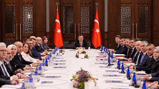 Külliye'de Kritik Toplantı: Nüfus Politikalarında Hangi Kararlar Alındı?