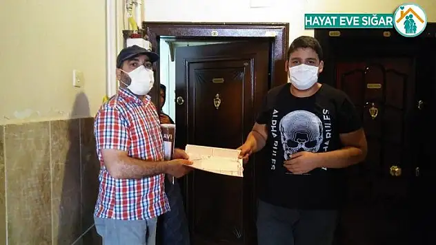 LGS'ye girecek öğrencilere maske ve deneme sınavı dağıtıldı