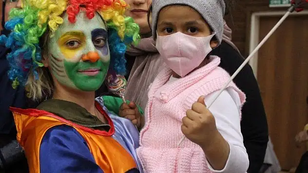 Lösemili çocuklar gönüllerince eğlendi