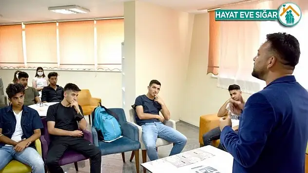 Malatya Büyükşehir'den üniversite adaylarına moral-motivasyon desteği