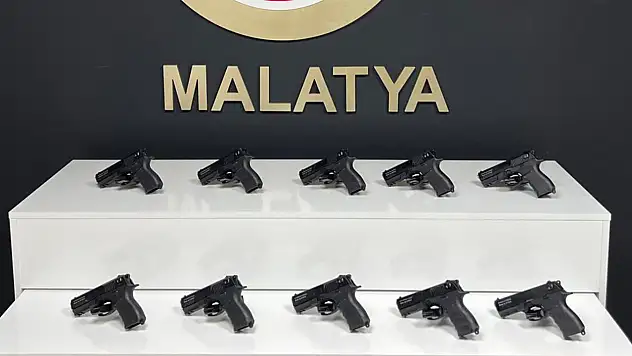 Malatya'da çok sayıda silah ele geçirildi