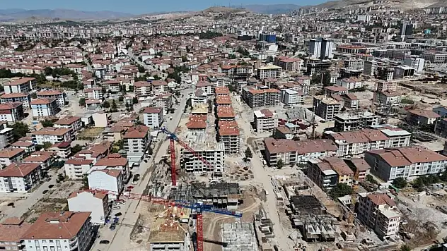 Malatya'da deprem davalarında karar: 16 sanığa hapis, 5 tutuklama
