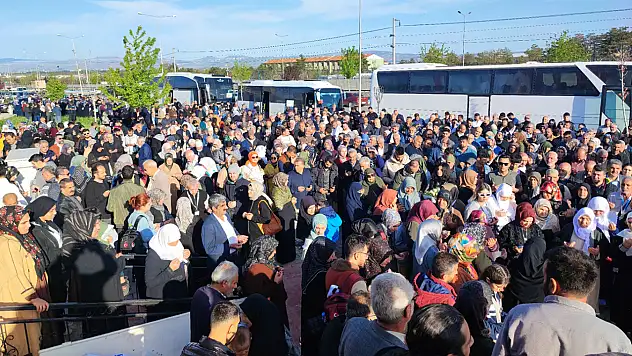 Malatya'dan İlk Hac Kafilesi Yola Çıktı