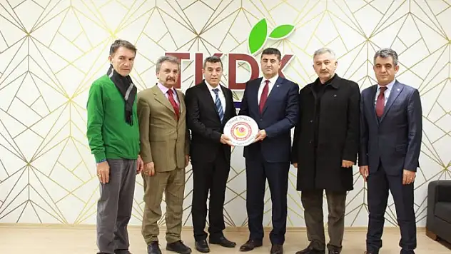 Malatya Kanatlı Hayvan Eti Üreticileri Birliği Yönetimi TKDK İl Koordinatörü Murat TUNÇ'u Ziyaret Etti.
