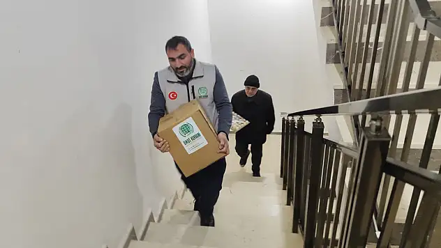 Malatya Umut Kervanı'ndan 100 aileye destek