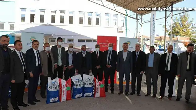 Malatyalı üreticilere yüzde 75 hibe destekli tohumluk dağıtıldı