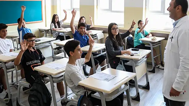 Öğrencilere Sadece Ders Değil Hayat Öğreten Kurslar Geliyor