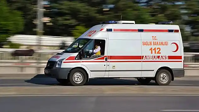 Otomobil takla attı Bir ölü