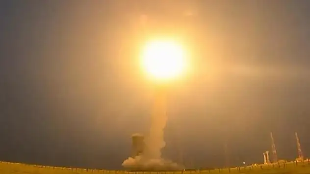 Rusya, Ukrayna'ya Oreşnik hipersonik füzesini fırlattı