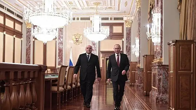 Rusya'nın yeni Başbakanı Mişustin, Putin'e yeni kabineyi tanıttı