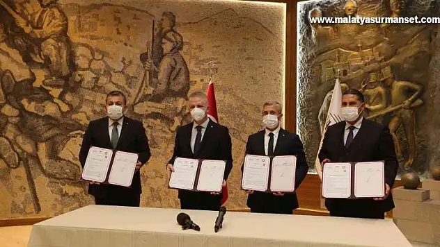 Şahinbey'de hayvan yetiştiricilerine destek sürüyor