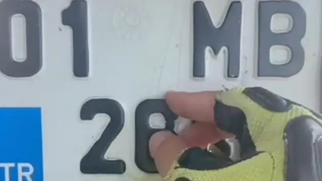 Sahte Plaka Kullanan Motosiklet Sürücüsüne 30 Bin TL Ceza Kesildi