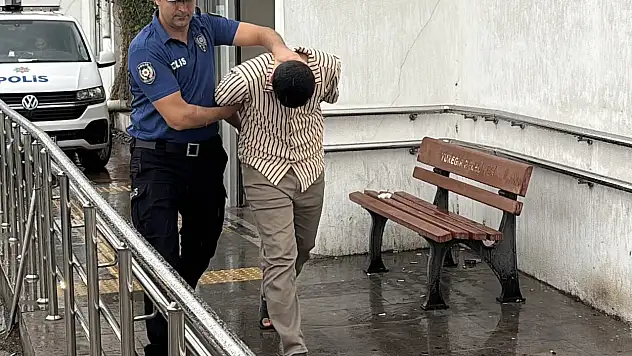 Sahte Polisten Şok Savunma