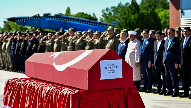 Şehit Üsteğmen Tuğrul Özsu Memleketine Uğurlandı